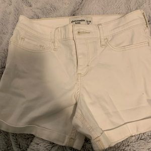 stretchy abercrombie jean short